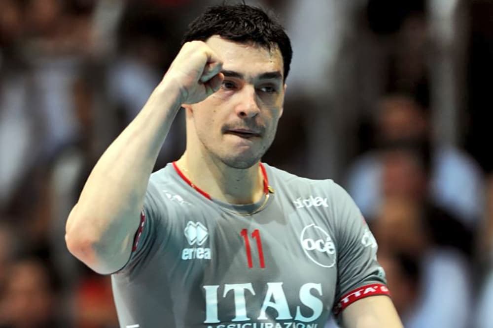 Ретроспекция: Чуждестранните диагонали на Тренто, Владо Николов в сърцата на „тифозите“