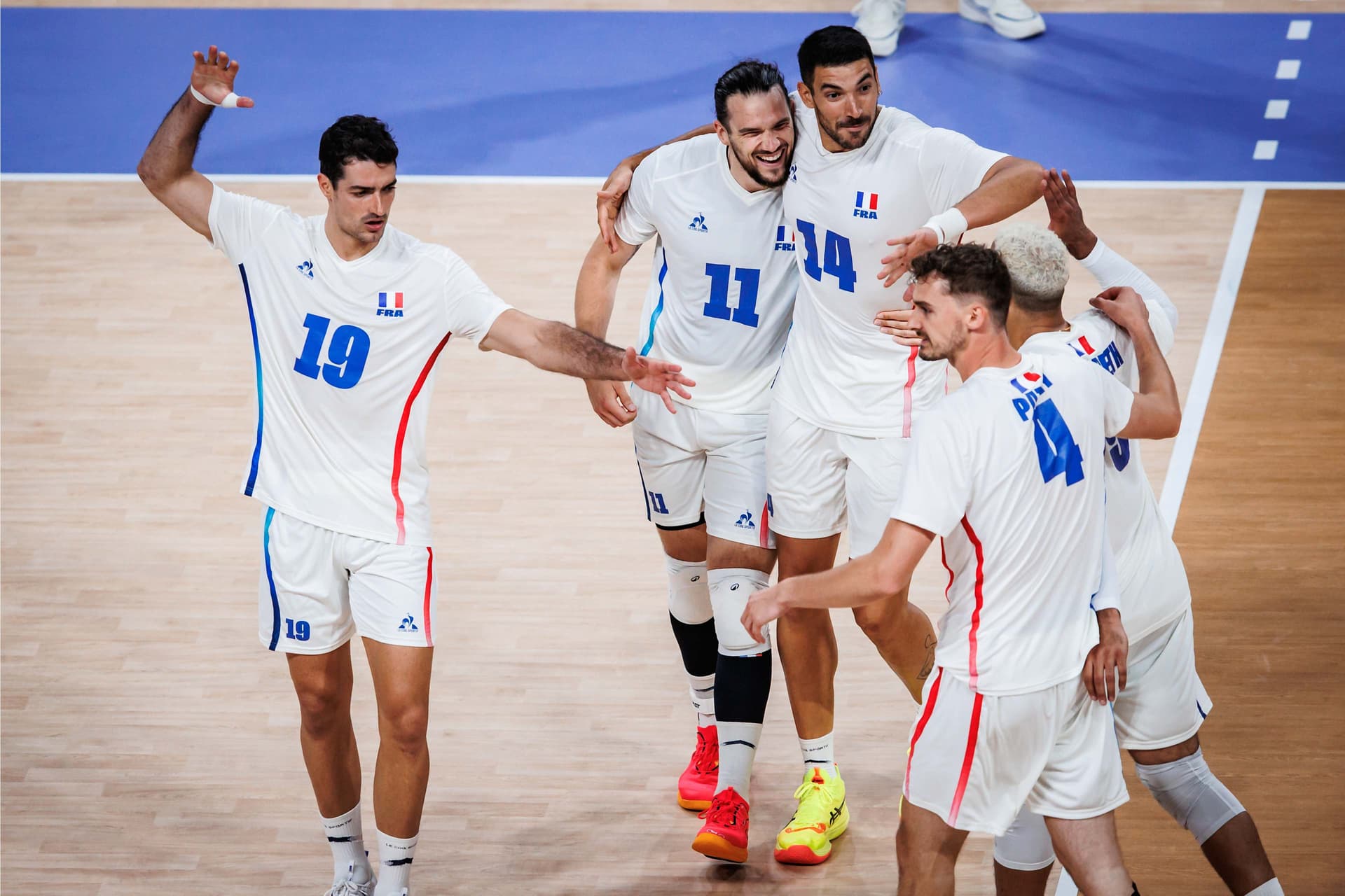 Франция победи чисто Канада и гледа към четвъртфинала