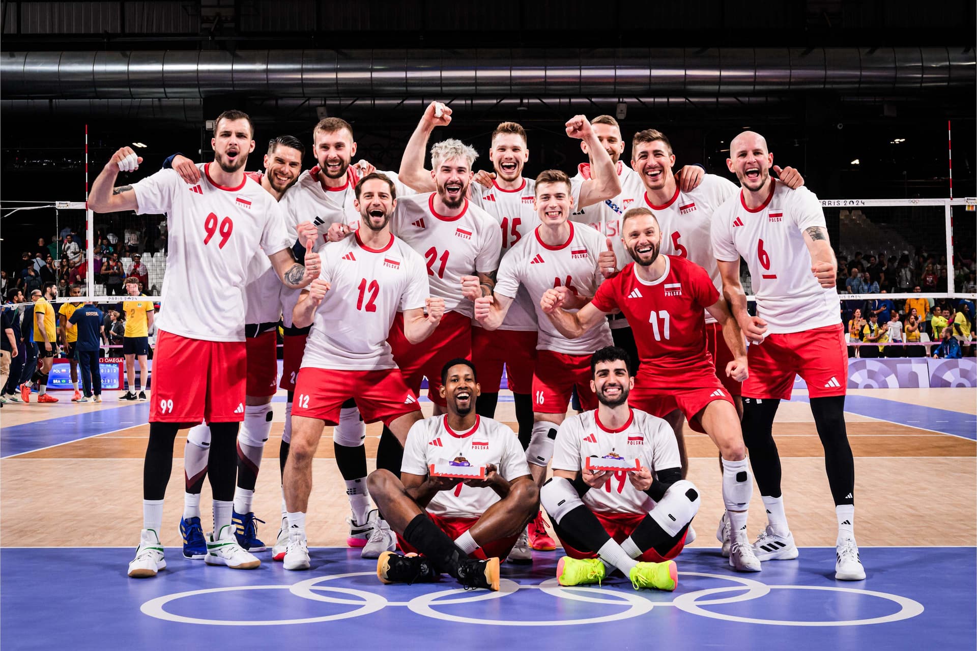Poland won the clash of titans with Brazil and continues to the eliminations, "seleção" is backed against the wall