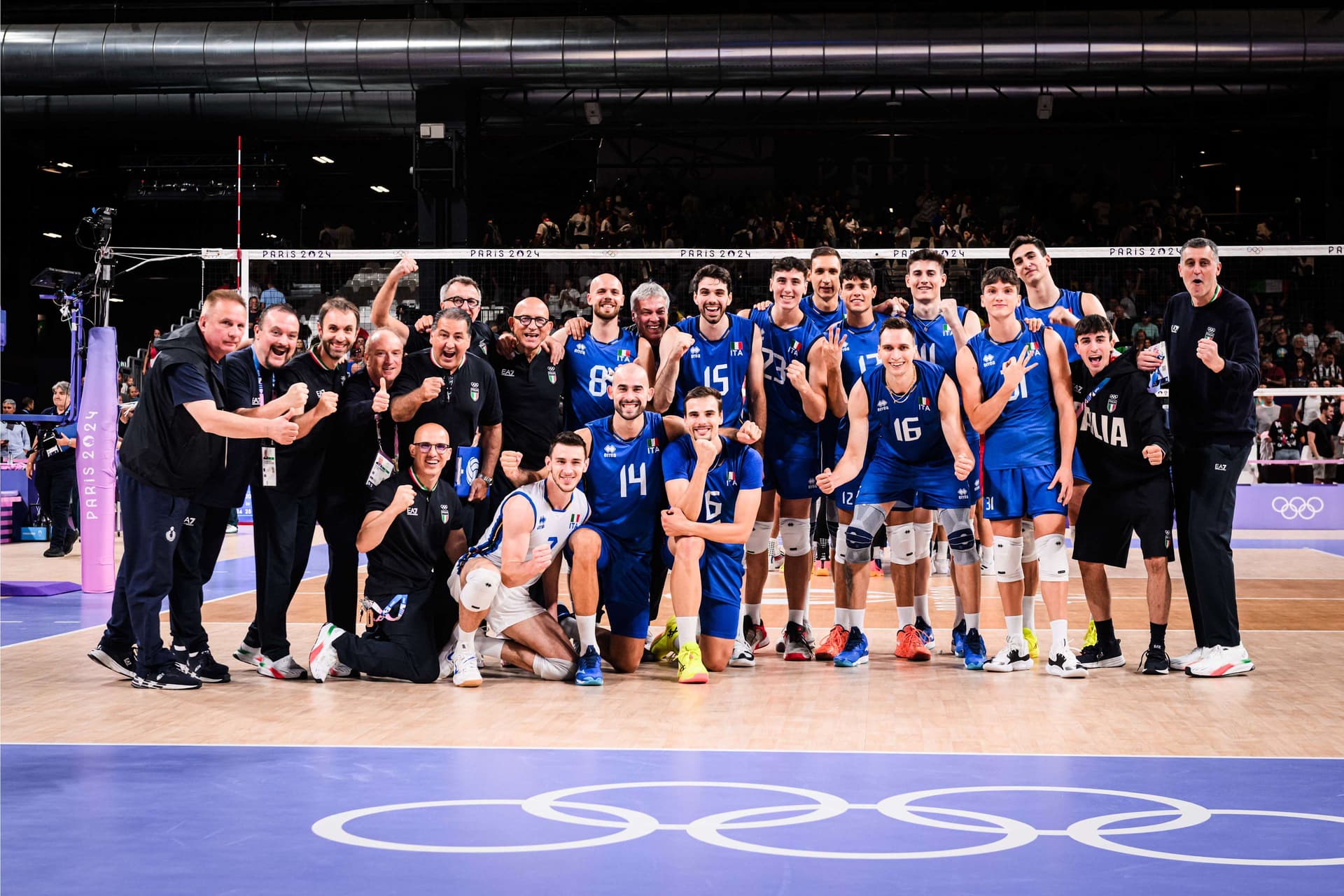 In a parade of errors, Italy defeated Poland 3-1, the quarter-final pairs are clear