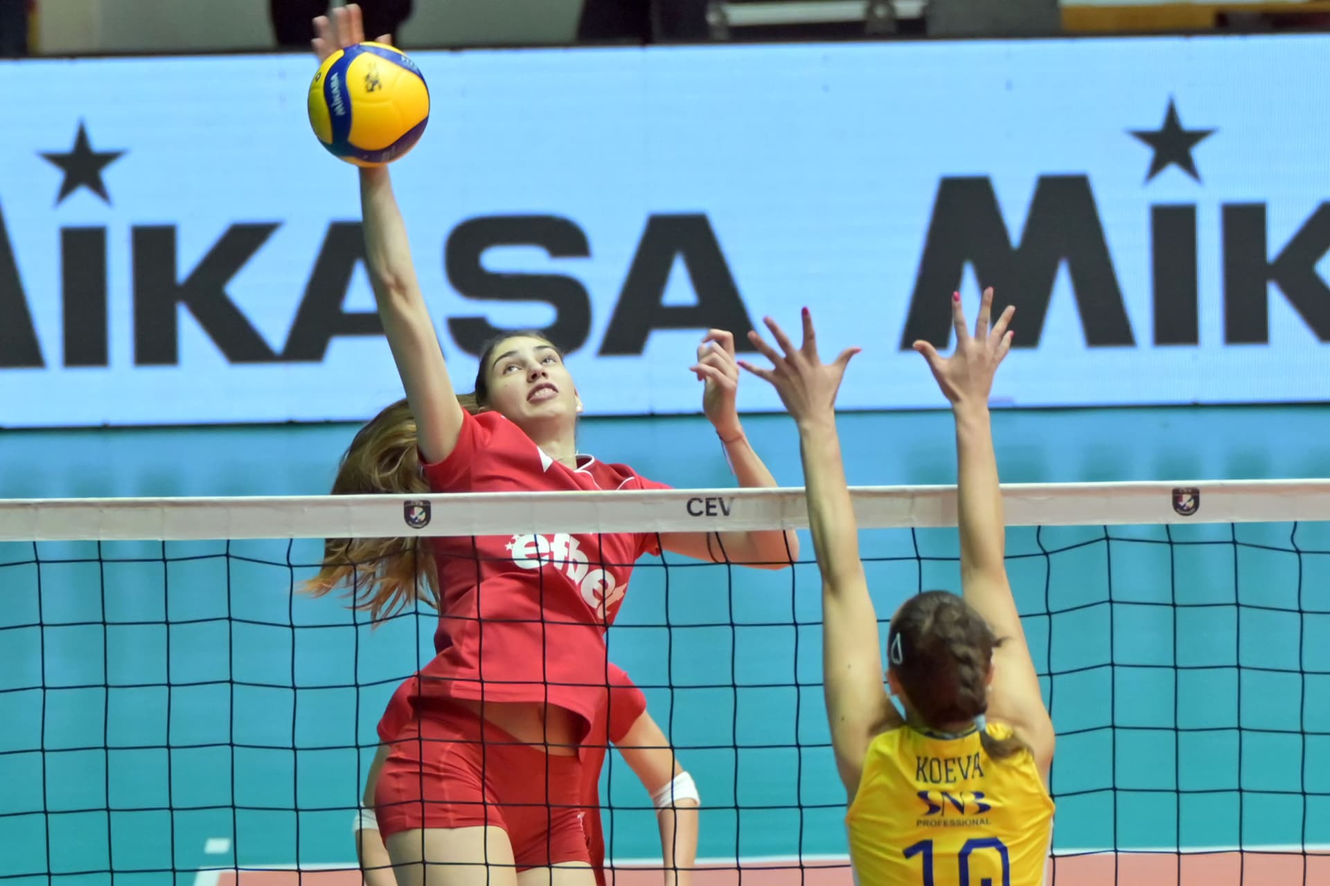 Kaya Nikolova moves to Maritsa, will play in the Champions League