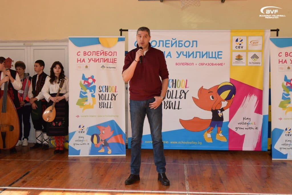 Евгени Иванов - Пушката подаде оставка