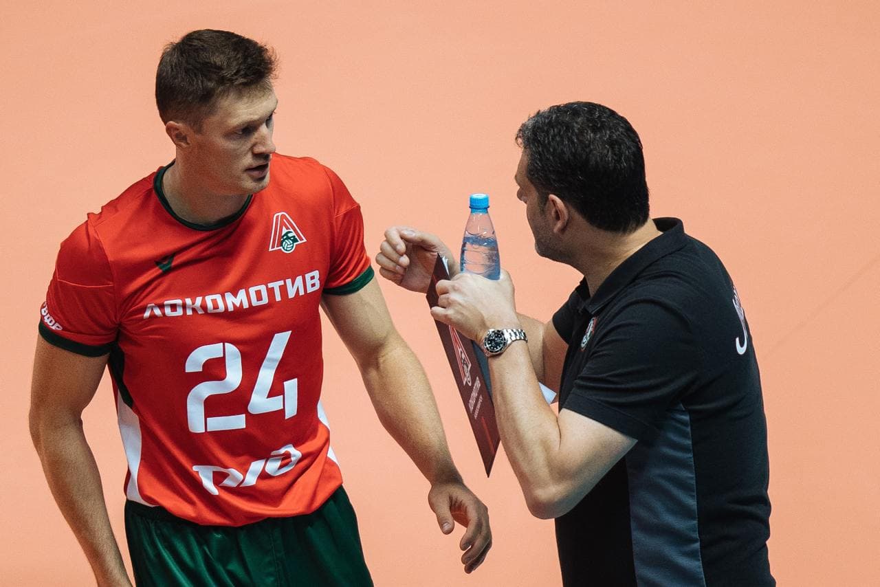 Пламен Константинов слез загубата с 2:3 от Казан : "Състезателите на Казан плачат всеки път, когато играят срещу Новосибирск - нещо не е наред с тях"